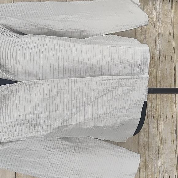 Eileen Fisher Petite Textured Silk Jacket - Picture 6 of 9